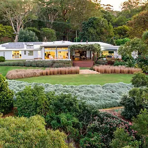 The Jasmine At - Photo Shoot Location Holiday home