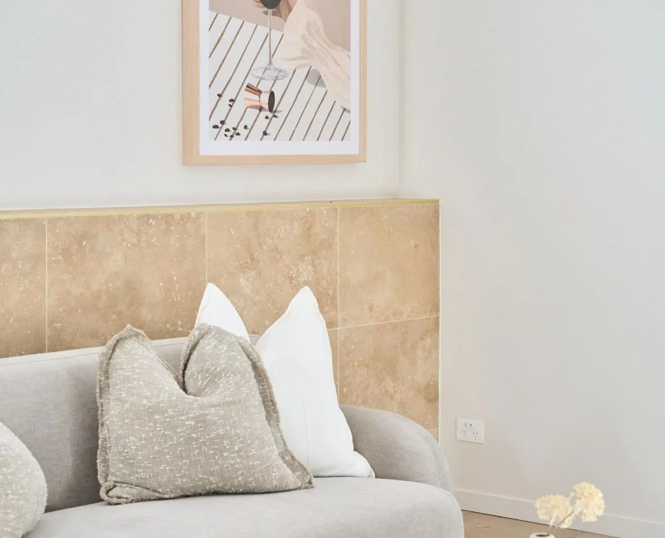 Karma Suites - Heart Of Montville Apartment