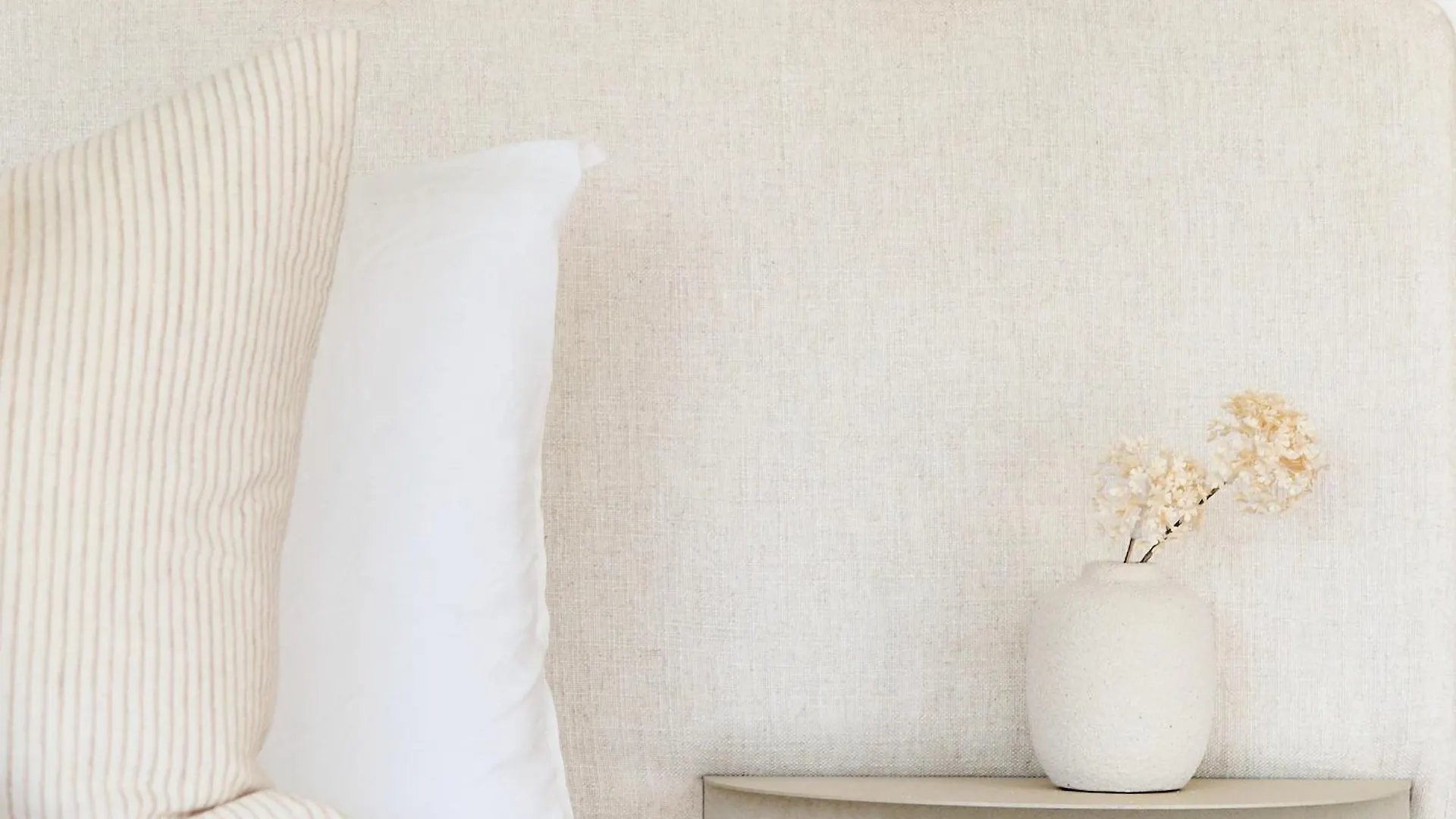 Karma Suites - Heart Of Montville Apartment